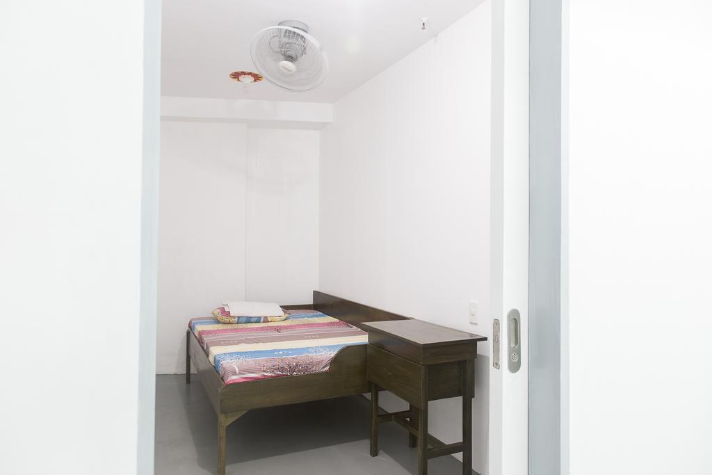 Lokal Hostel Makati City Camera foto